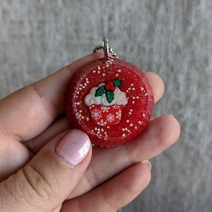 🌈BOGO🌈 Resin Necklace - Christmas Cupcake